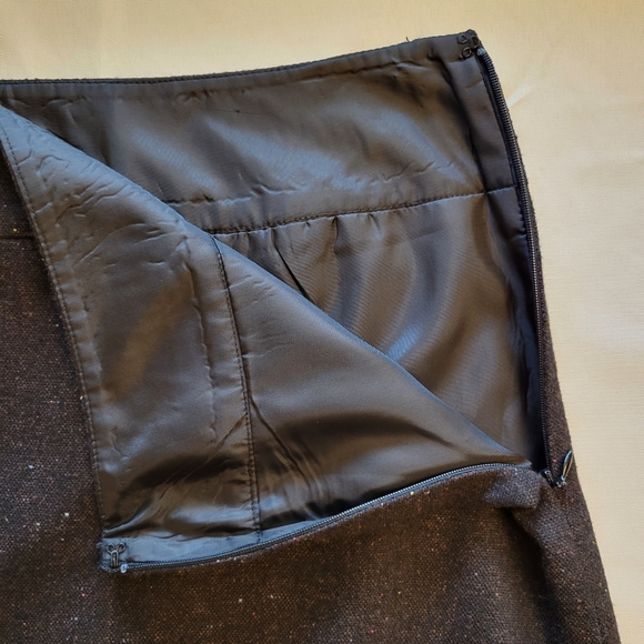 LOFT Wool Blend Black With Sprinkels Skirt Size 6 - Picture 5 of 10